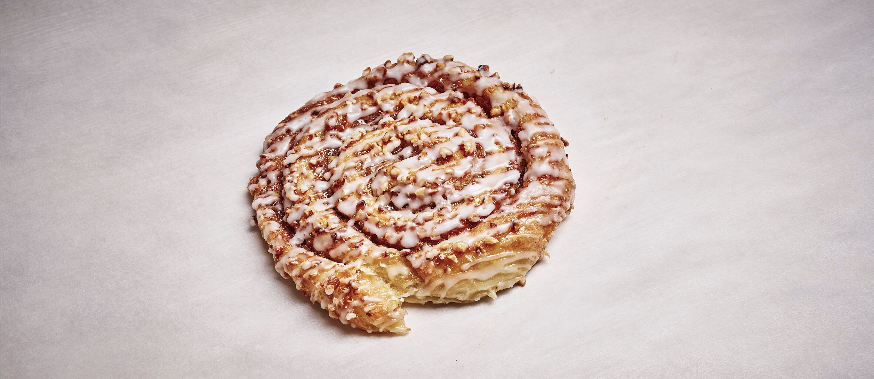 Zimtschnecke Muehlen-Baecker-Heide 2024-02 0758-HiRes 2880X1250